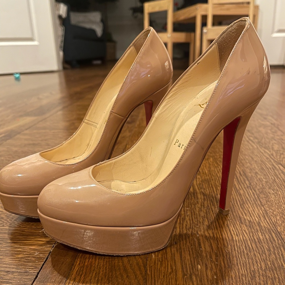 Christian Louboutins Bianca ✨Reposh✨